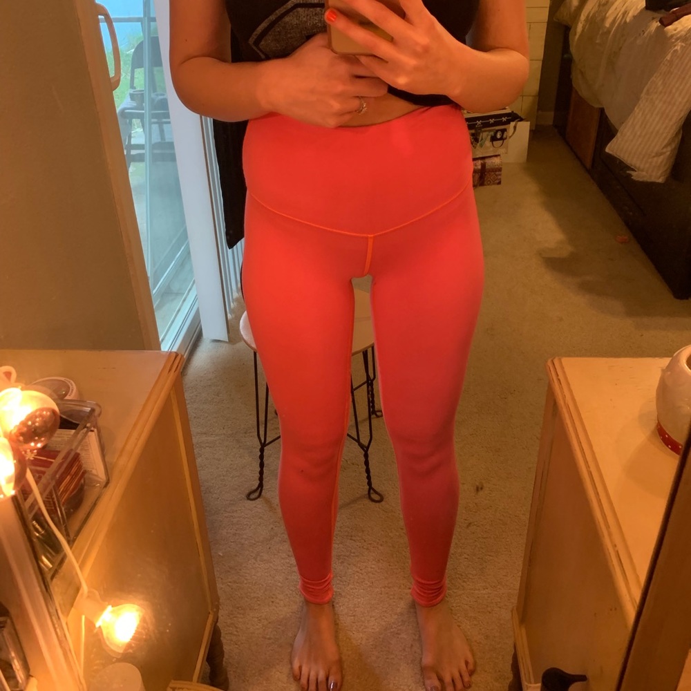 Lululemon wunder under yoga pants